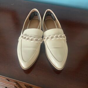 Lauren Conrad Cream Loafers with Chain 9.5